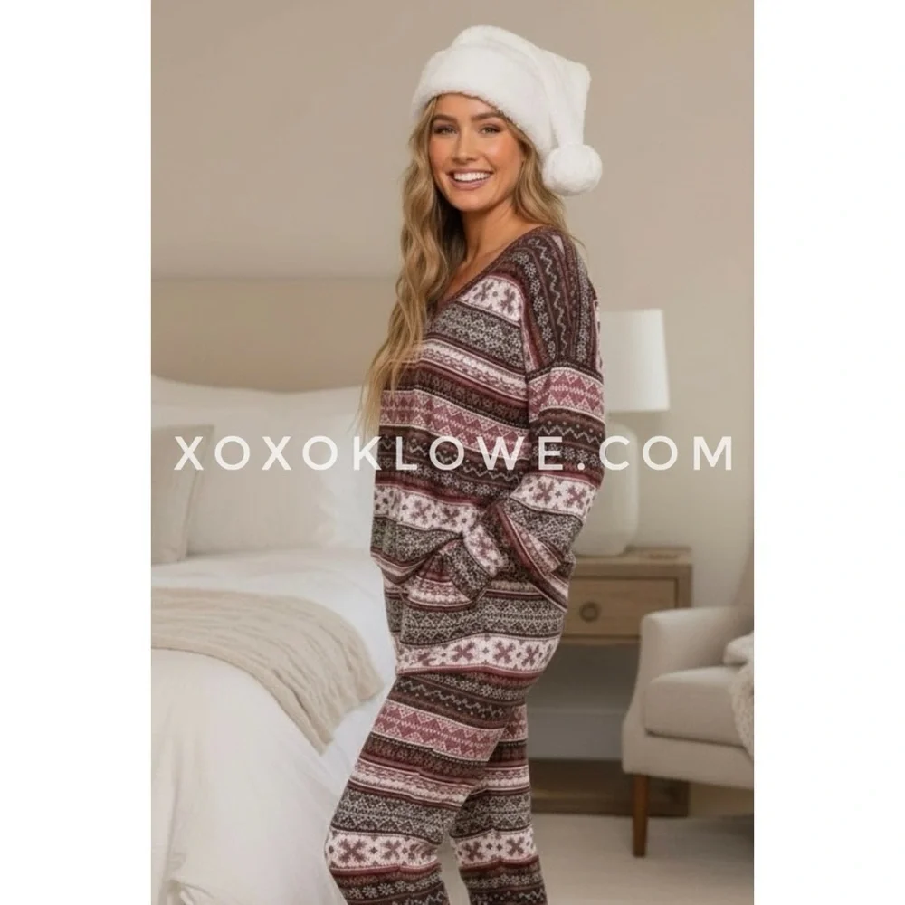 Peach Love Burgundy Faire Isle Pajama Set | Soft Knit Loungewear - Picture 4 of 10